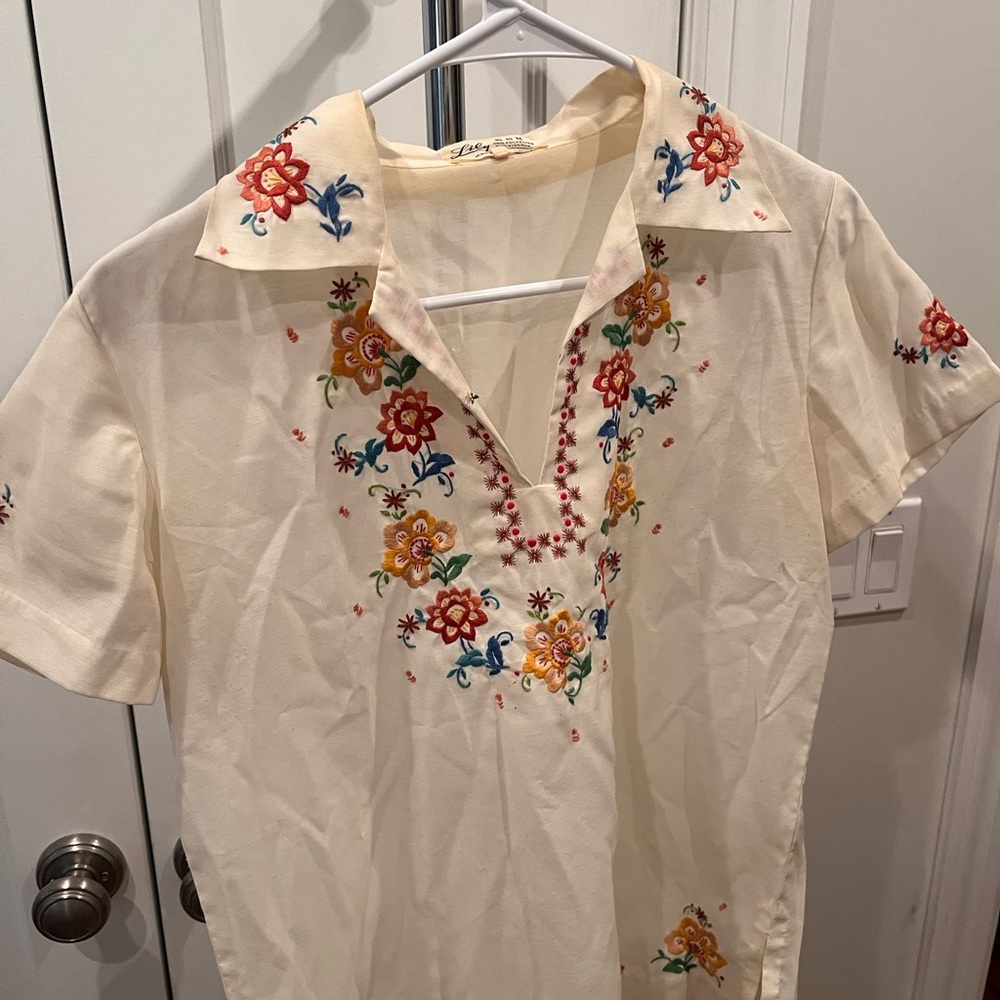 Embroidered Floral Cream Blouse